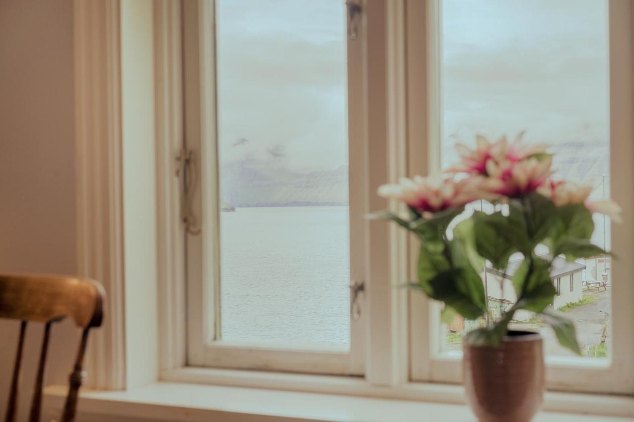 Authentic Faroese House / Unique Location / Nature Hellurnar Екстериор снимка